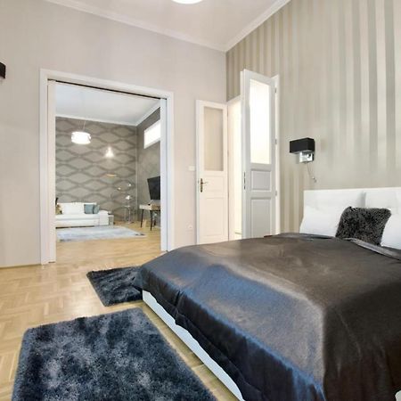 Premium Apartment By Hi5 - Lendvay Palace Budapest Bagian luar foto