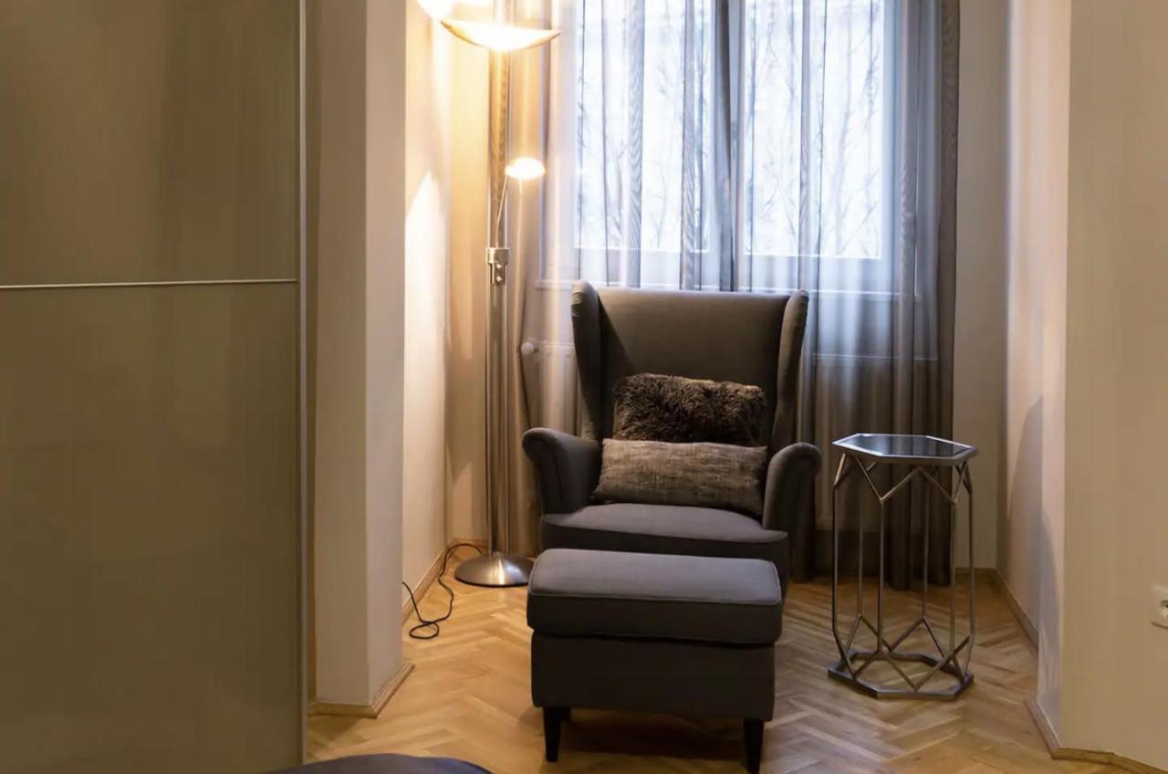 Premium Apartment By Hi5 - Lendvay Palace Budapest Bagian luar foto